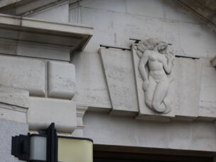 How Weathering Masks the True Shell Content of Portland Stone